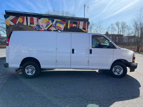 2020 Chevrolet Express 2500