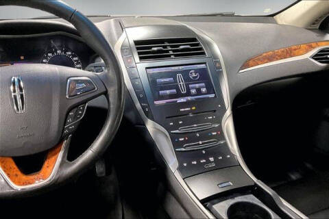 2014 Lincoln MKZ