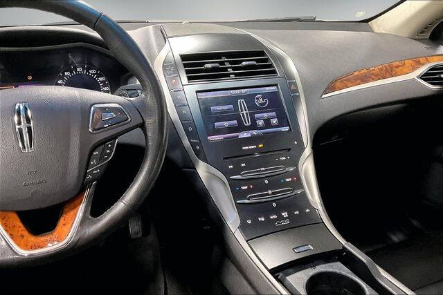 2014 Lincoln MKZ