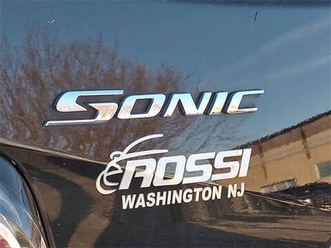 2019 Chevrolet Sonic LT Auto