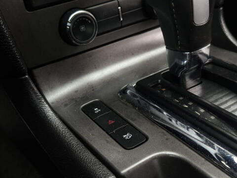 2013 Ford Mustang V6
