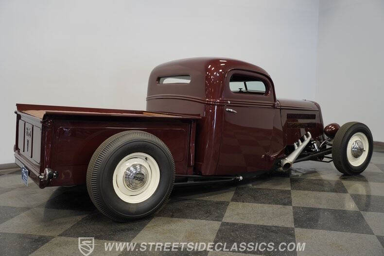 1939 Ford F-100