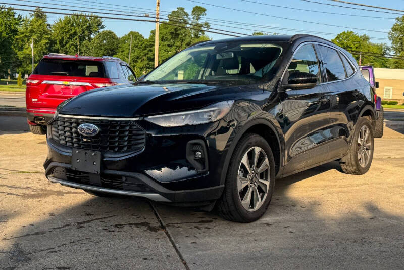 2025 Ford Escape Platinum - Photo 7