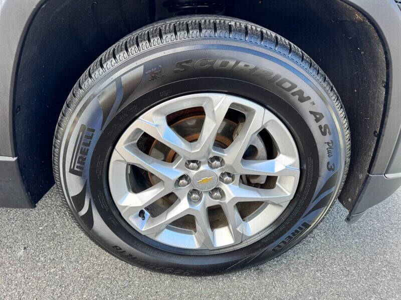 2020 Chevrolet Traverse LT Cloth