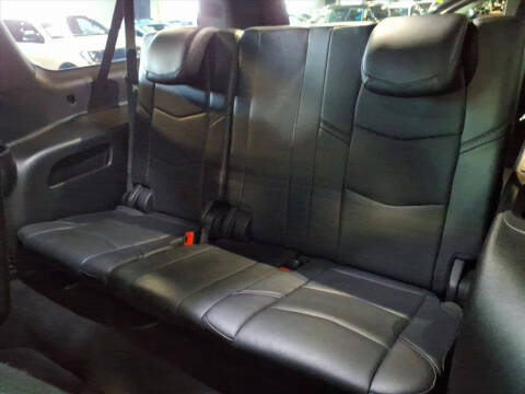 2018 Cadillac Escalade ESV Platinum