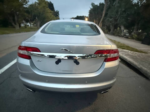 2011 Jaguar XF Premium