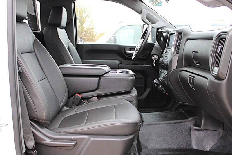 2023 Chevrolet Silverado 3500HD CC