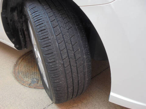 2015 Mazda MAZDA5 Sport