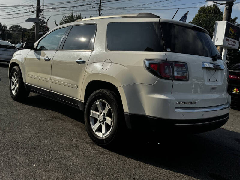 2013 GMC Acadia SLE-1