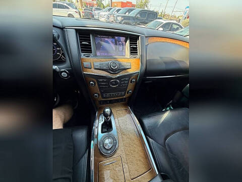 2014 Infiniti QX80