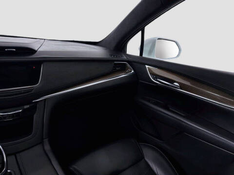 2018 Cadillac XT5 Platinum