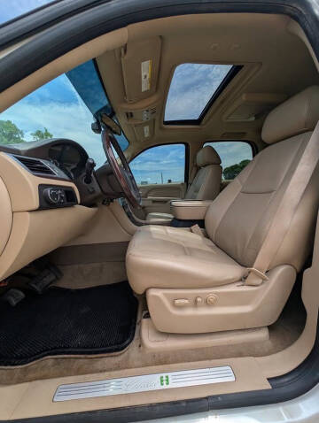 2012 Cadillac Escalade Hybrid