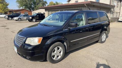 2010 Chrysler Town and Country for sale at COUNTRYSIDE AUTO INC in Austin MN