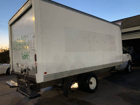 2015 Ford E-Series E-350 SD