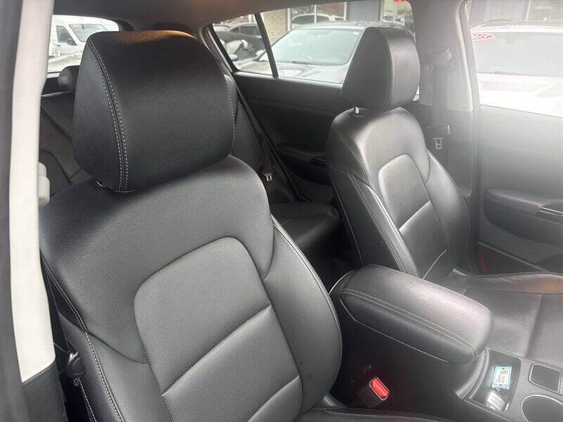 2020 Kia Sportage EX