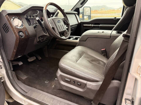 2015 Ford F-350 Super Duty Platinum