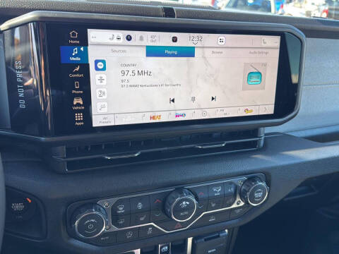 2026 Jeep Gladiator Willys