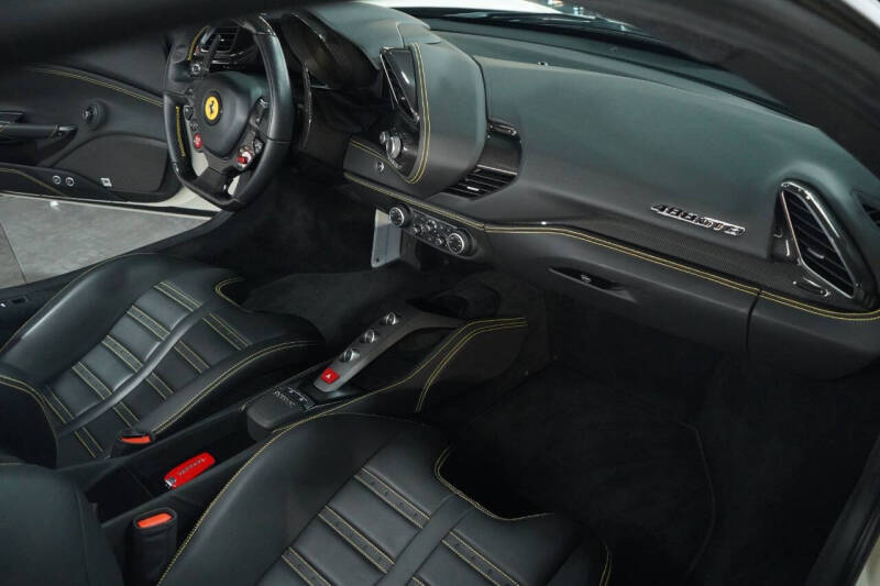 2017 Ferrari 488 GTB