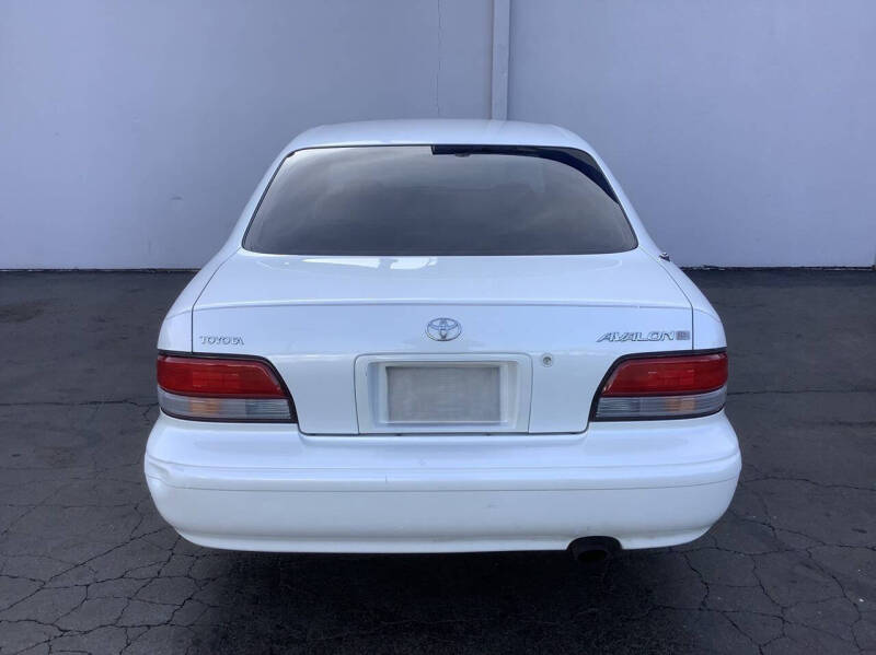 1995 Toyota Avalon XLS