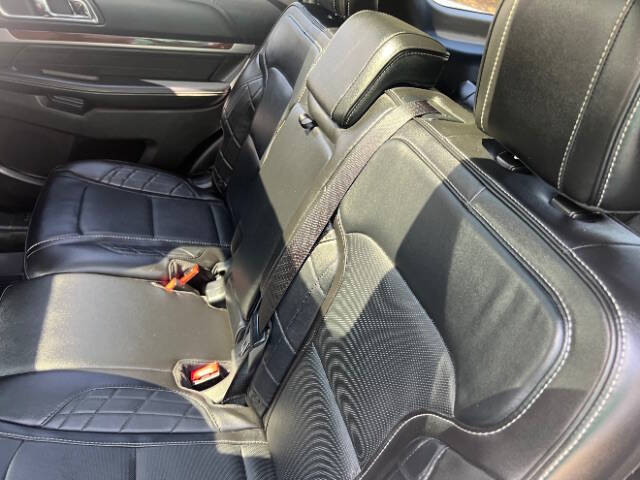 2018 Ford Explorer Platinum