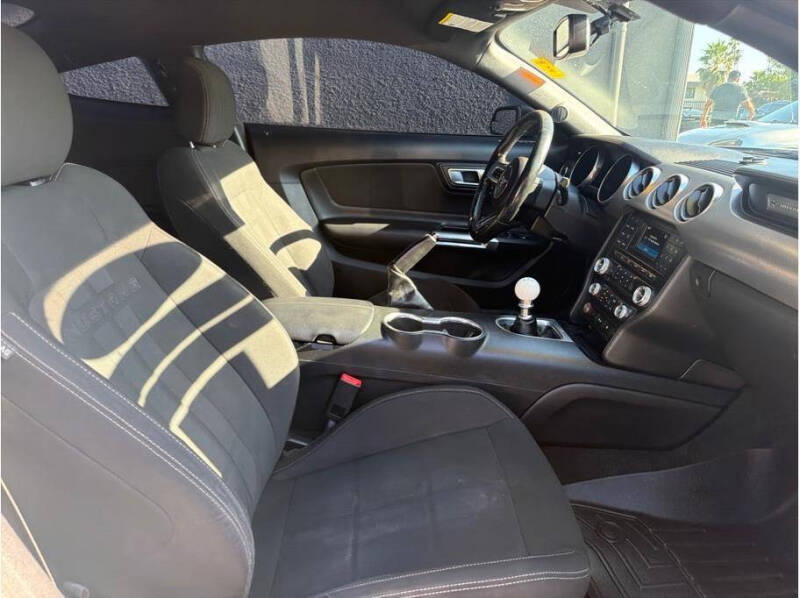 2018 Ford Mustang