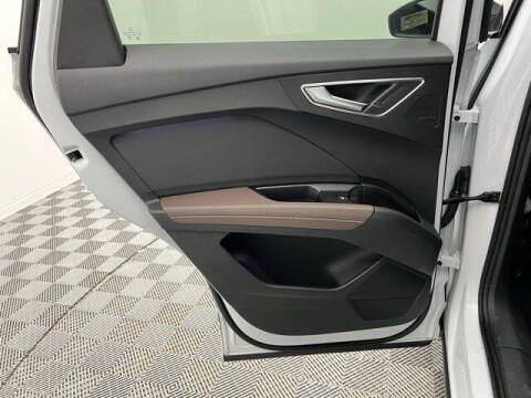 2023 Audi Q4 e-tron quattro Premium Plus 50