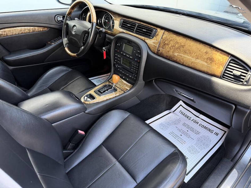 2005 Jaguar S-Type 4.2