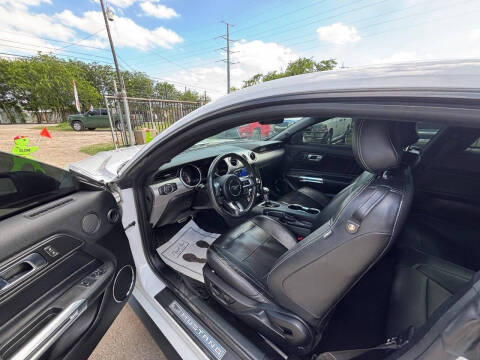 2021 Ford Mustang EcoBoost Premium