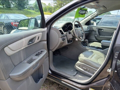 2017 Chevrolet Traverse LT