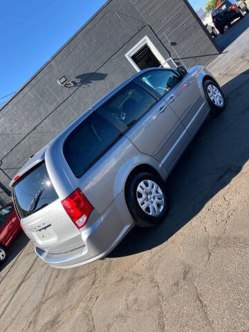 2014 Dodge Grand Caravan SE