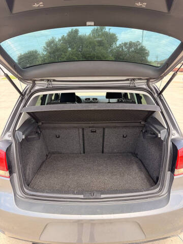 2013 Volkswagen Golf 2.5L PZEV