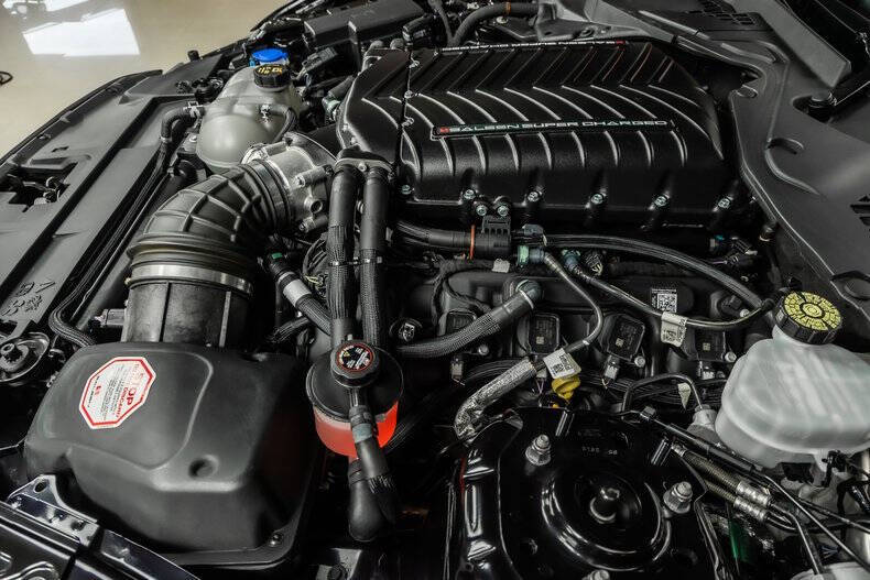 2022 Ford Mustang