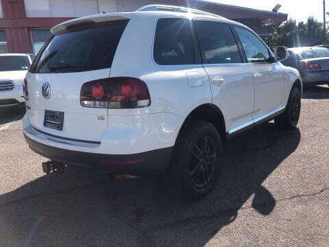 2009 Volkswagen Touareg 2 for sale at ALBUQUERQUE AUTO OUTLET in Albuquerque NM
