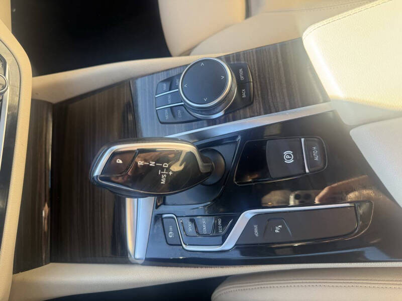 2018 BMW 5 Series 530e iPerformance