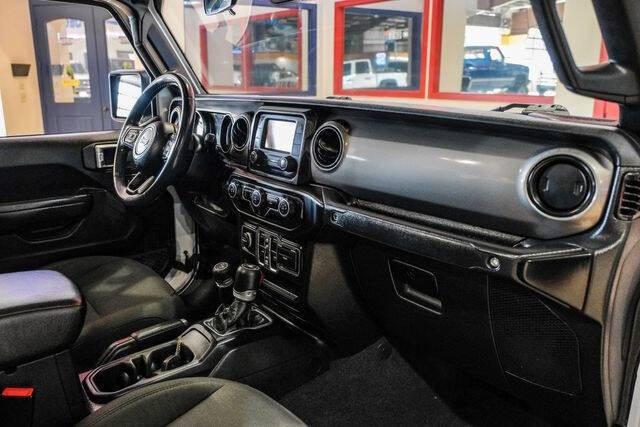 2020 Jeep Gladiator Sport