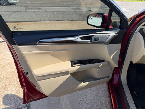2015 Ford Fusion SE