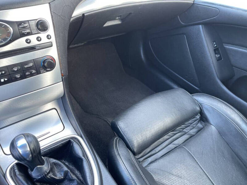 2010 Infiniti G37 Convertible