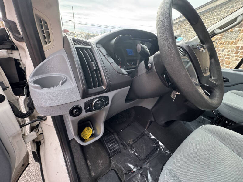 2015 Ford Transit 350 XLT