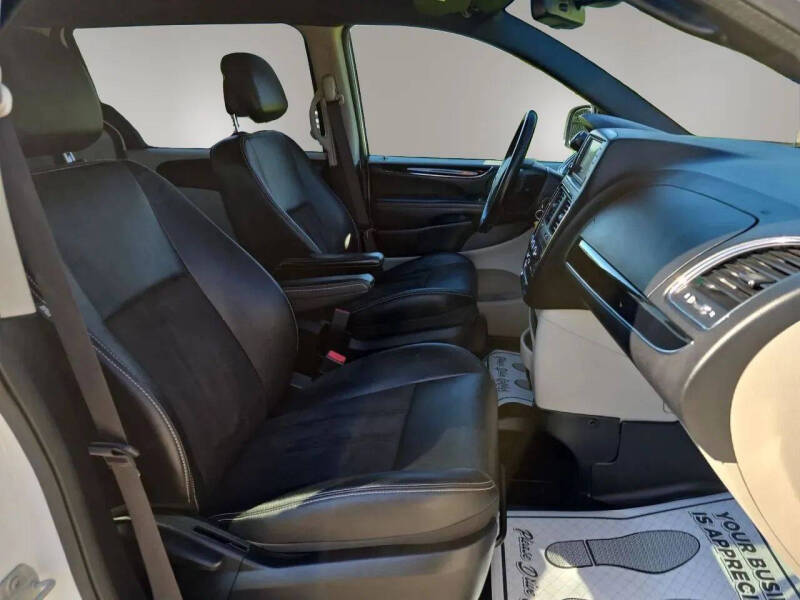 2020 Dodge Grand Caravan SXT