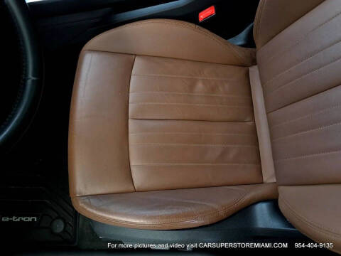 2021 Audi e-tron quattro Premium