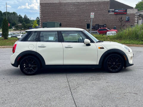 2016 MINI Hardtop 4 Door Cooper