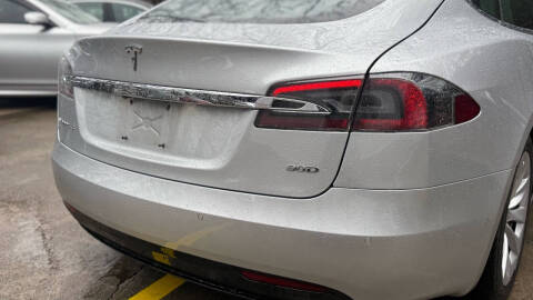 2017 Tesla Model S 90D