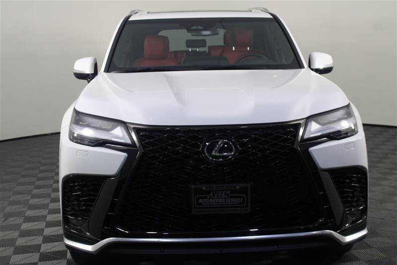2025 Lexus LX 700h F SPORT Handling