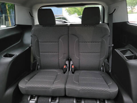2017 GMC Acadia SLE-2