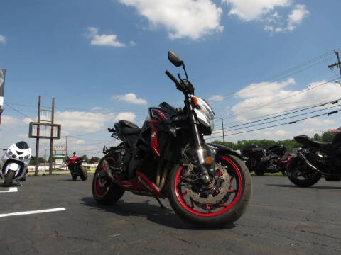 2020 Suzuki GSX-S750M0