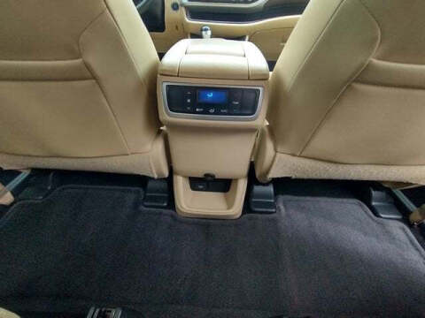 2016 Toyota Highlander