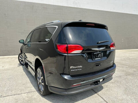 2019 Chrysler Pacifica Limited