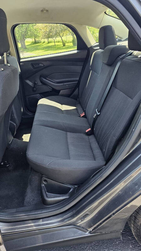 2016 Ford Focus S
