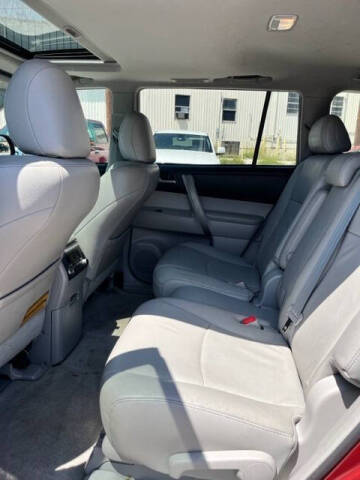 2010 Toyota Highlander SE