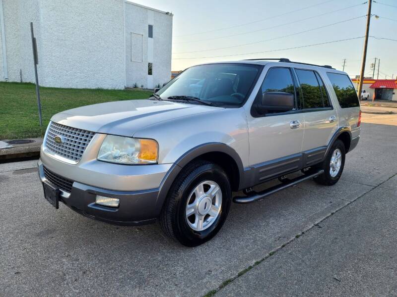 2004 Ford Expedition for sale at DFW Autohaus in Dallas TX